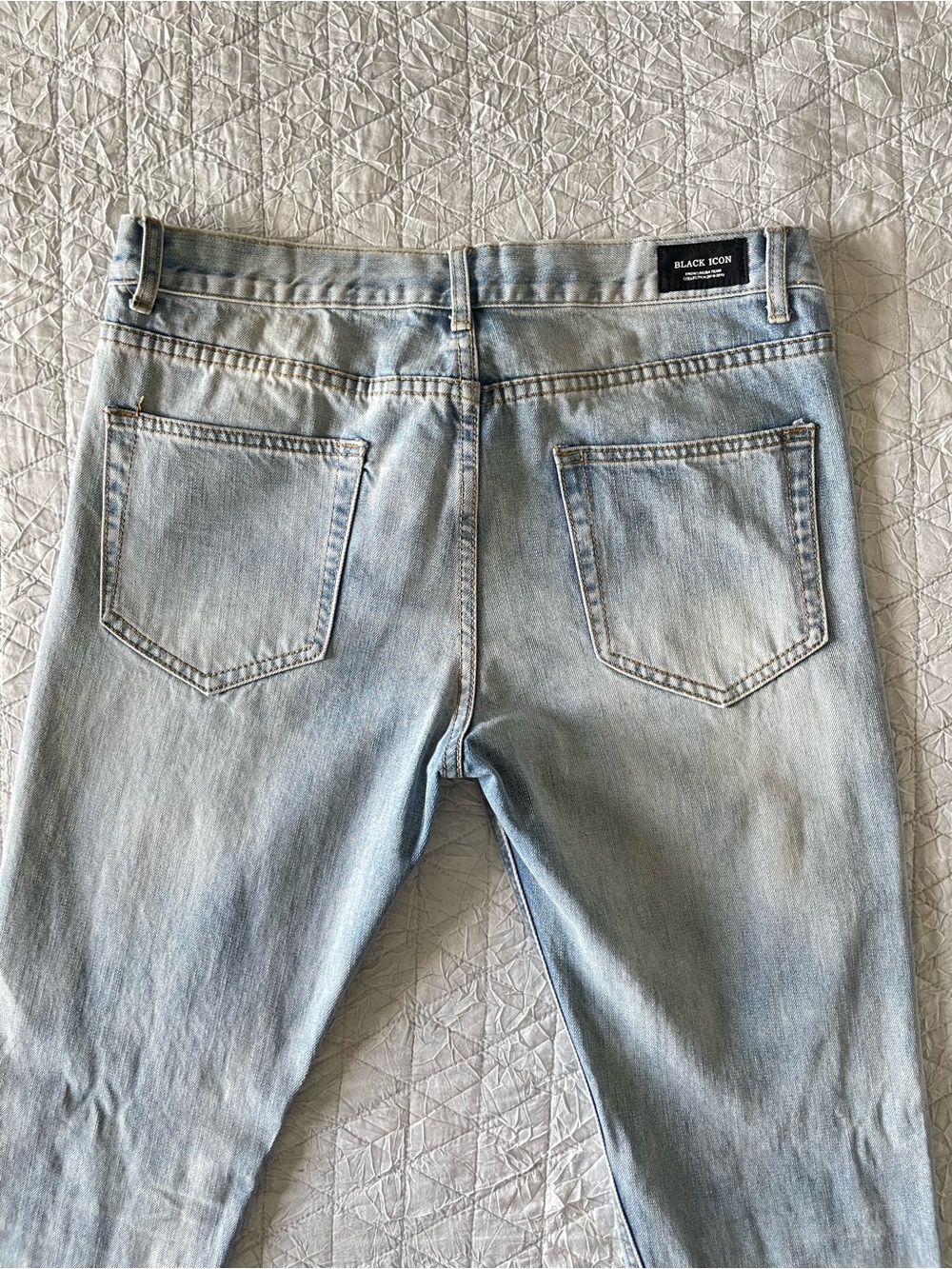 Men's Slim Fit Distressed Jeans - 36W - Picture 3 of 7